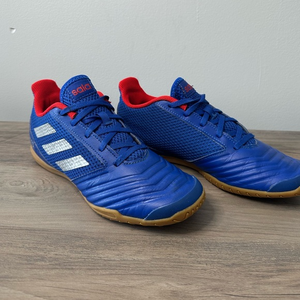 Adidas Men's Predator 19.4 Soccer Shoe‎ Size 7
